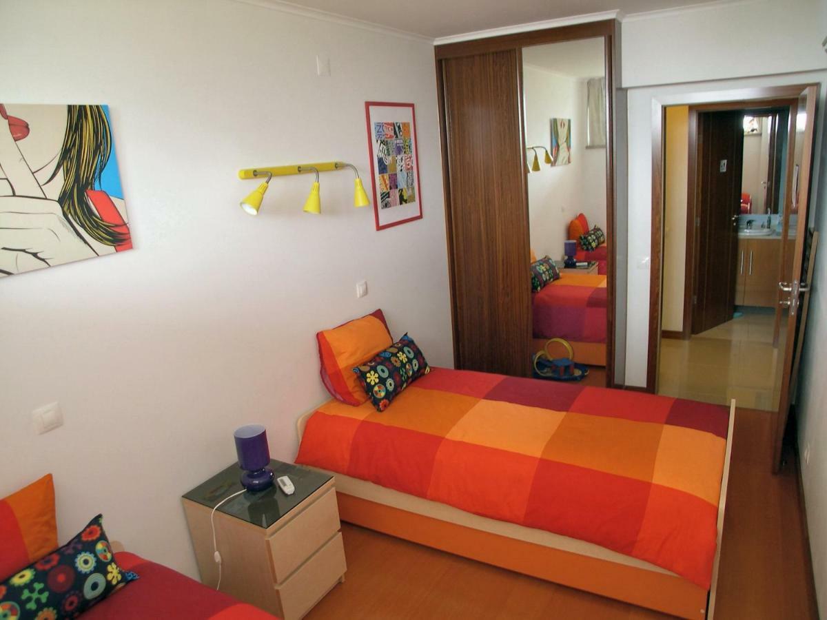 Lovely Apartment อัลวอร์ ภายนอก รูปภาพ